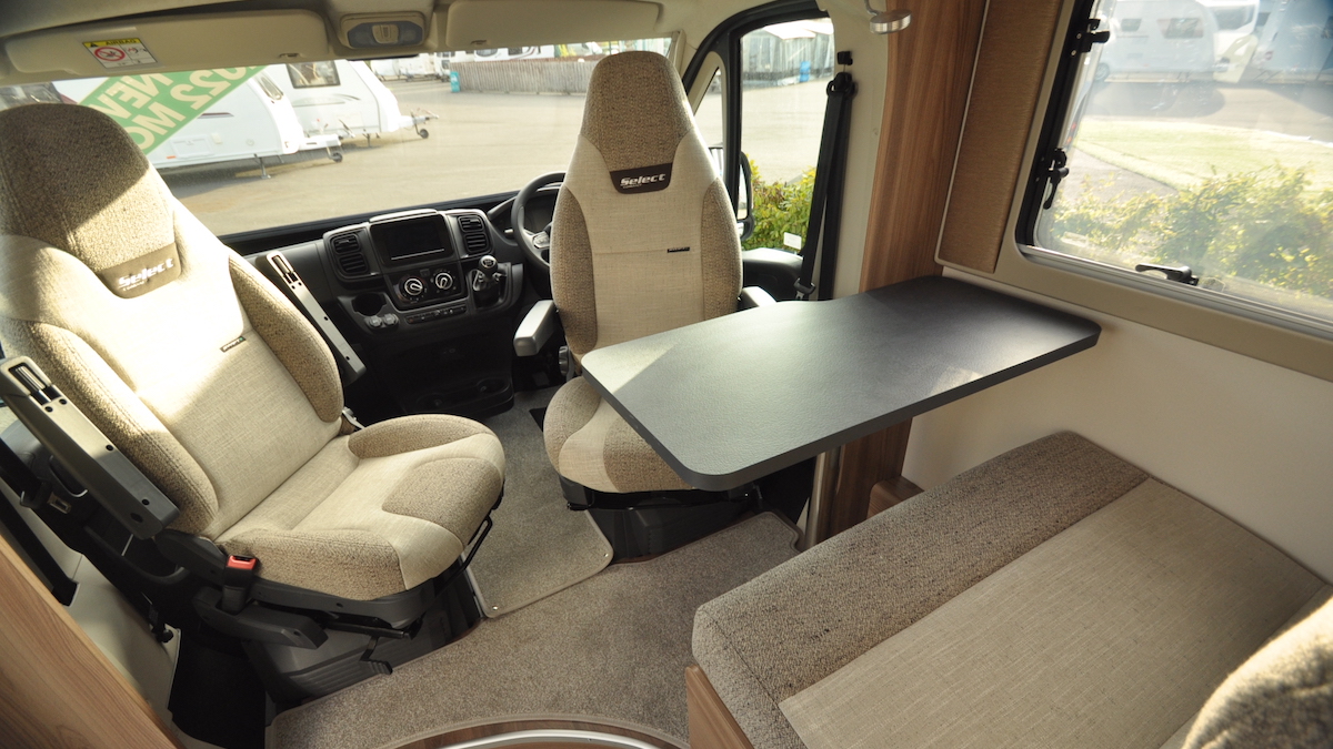 Swift Select Compact C500 _Cab