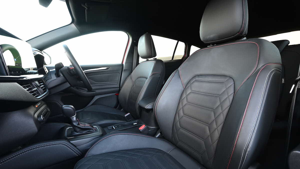 Ford Focus St Line X Estate 2024 Interior - Neala Viviene