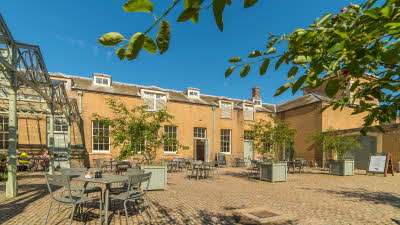 Holkham Estate Courtyard Café, Courtyard, Cafe, Outdoors, Dining