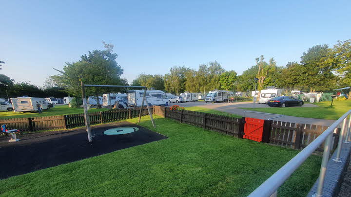 Grafham Water Caravan And Motorhome Club Campsite