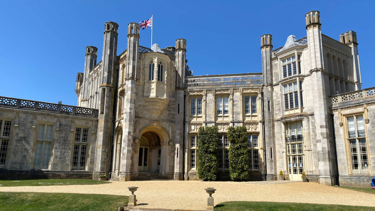 Highcliffe Castle