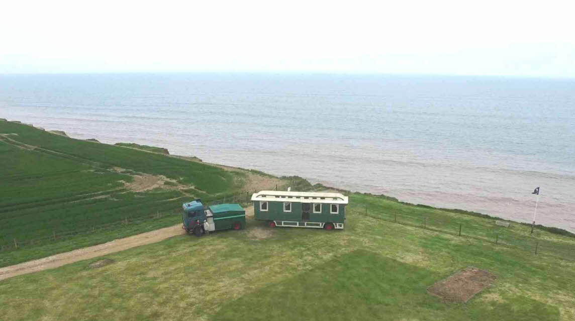 Cliff House Farm, HU11 4UN