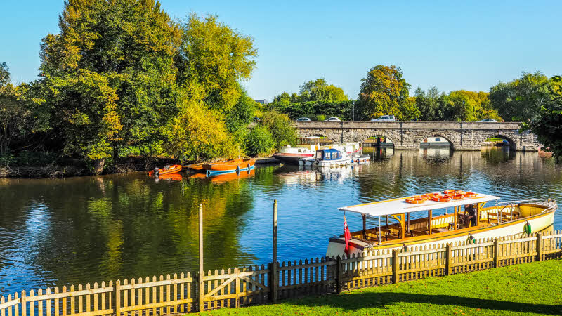 Caravan sites in the West Midlands | The Caravan Club