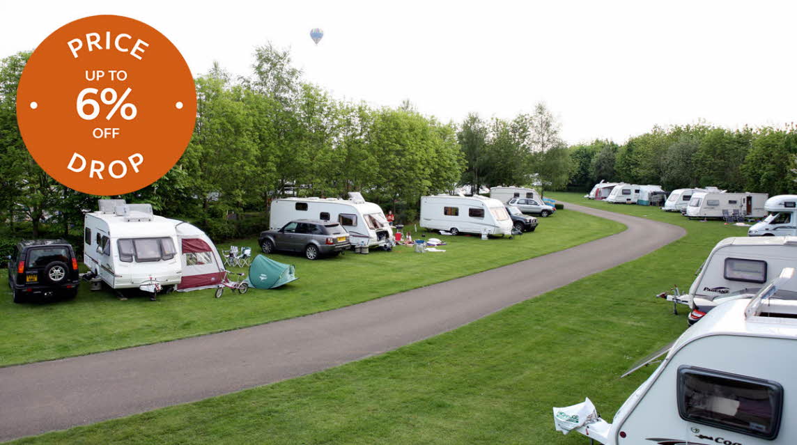 Cirencester Park Club Campsite | The Caravan Club