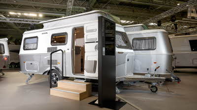 Eriba Touring 542 exterior, classic design, two tone white and grey, pop top roof, single axle