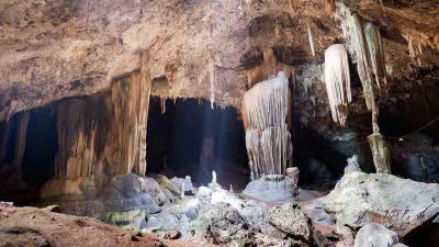 stalactites and stalagmites in Sterkfontein caves