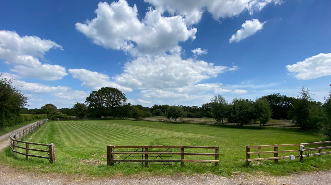 Long Acre Farm Certificated Location Caravan and Motorhome Club