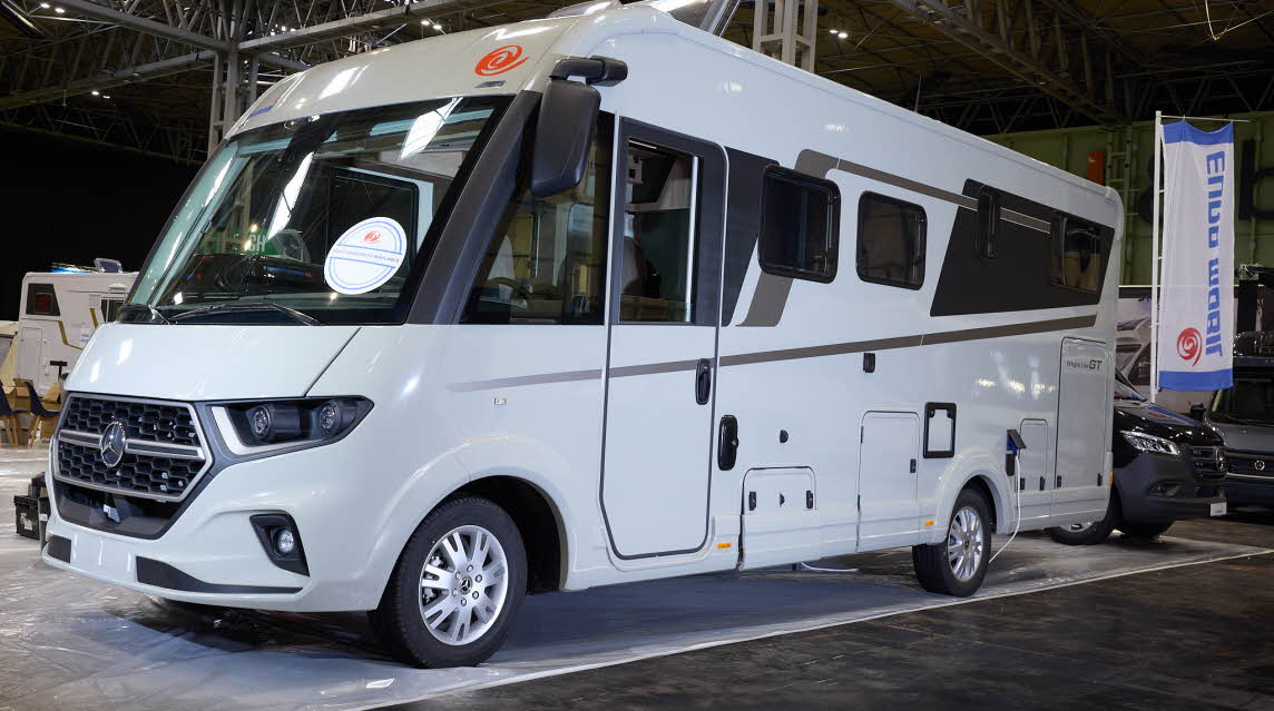 The Eura Mobil Integra Line GT 726 EF is white with bronze decals. The skylight is open.