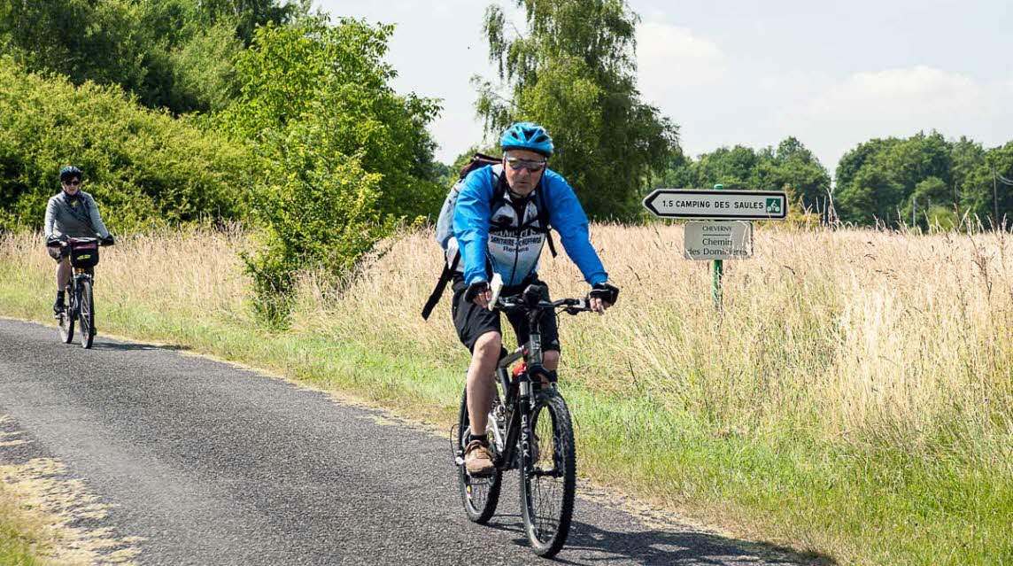 Cycling near Camping Les Saules