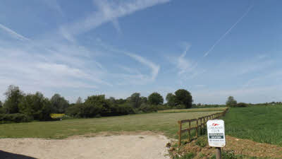 Canfield Bury, CM6 1JS